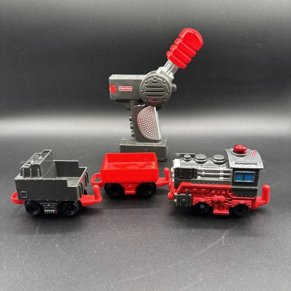 Geotrax Workin' Town Railway Train Engine & Remote Controller READ